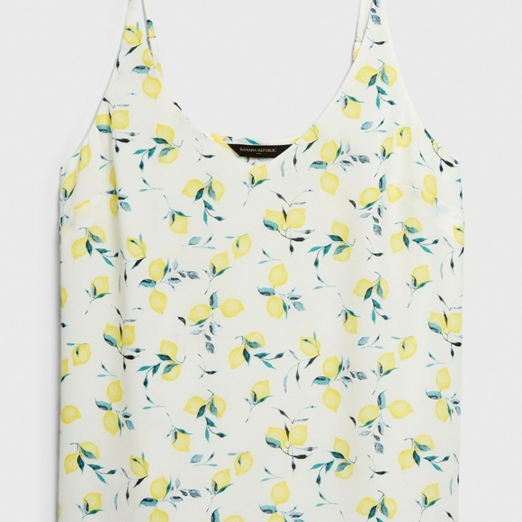 Banana republic petite V-Neck classic camisole - Picture 2 of 6